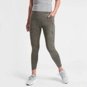 Athleta Velocity Stash Pocket 7/8 Tight Marble Gray Legging  Size XS, NWOT